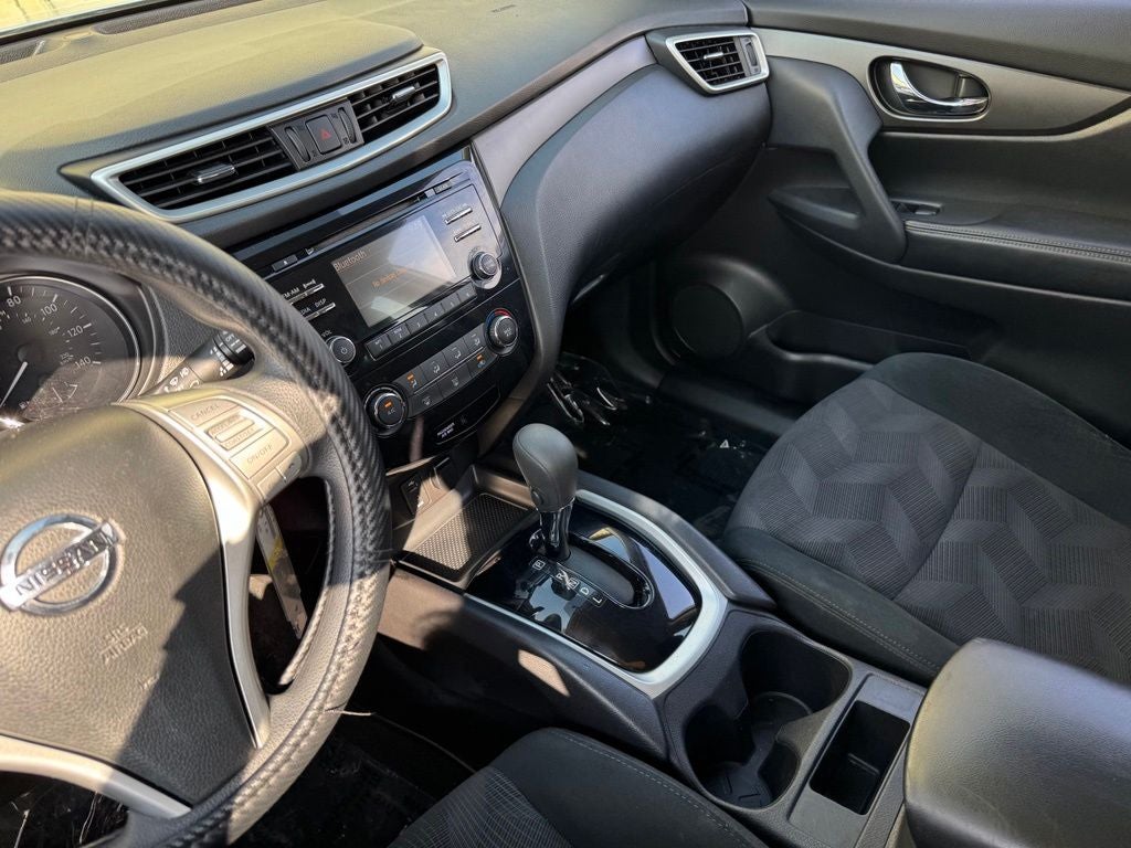 2015 Nissan Rogue S
