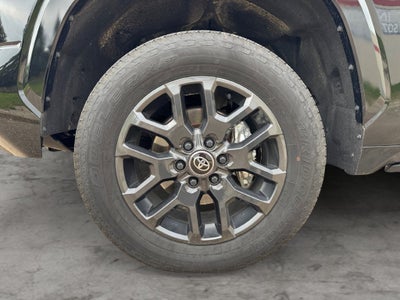 2025 Toyota Tundra Platinum