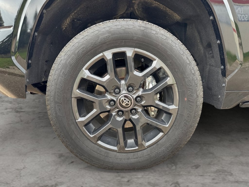 2025 Toyota Tundra Platinum