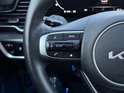 2024 Kia Sportage SX-Prestige w/ Power Moonroof + Heated Steering Wheel