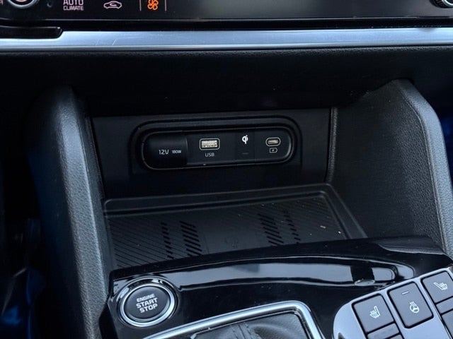 2024 Kia Sportage SX-Prestige w/ Power Moonroof + Heated Steering Wheel