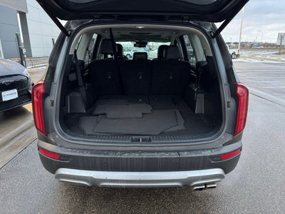 2021 Kia Telluride EX w/ Power Moonroof + 2nd Row Buckets