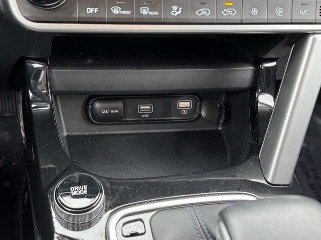 2023 Kia Seltos S w/ Intelligent Access + Remote Start