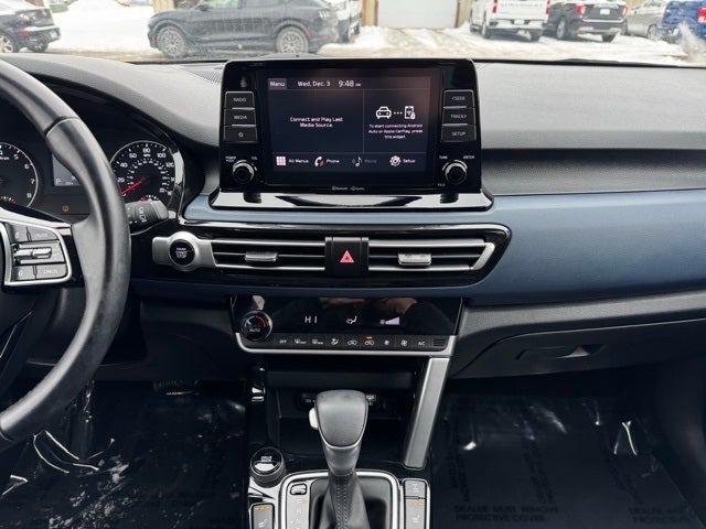 2023 Kia Seltos S w/ Intelligent Access + Remote Start