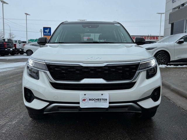 2023 Kia Seltos S w/ Intelligent Access + Remote Start
