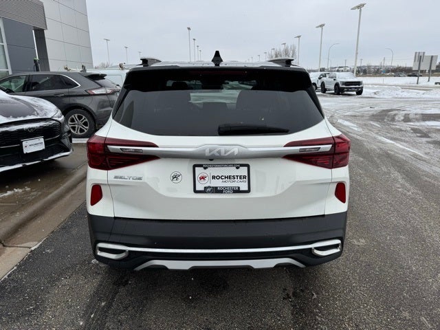 2023 Kia Seltos S w/ Intelligent Access + Remote Start