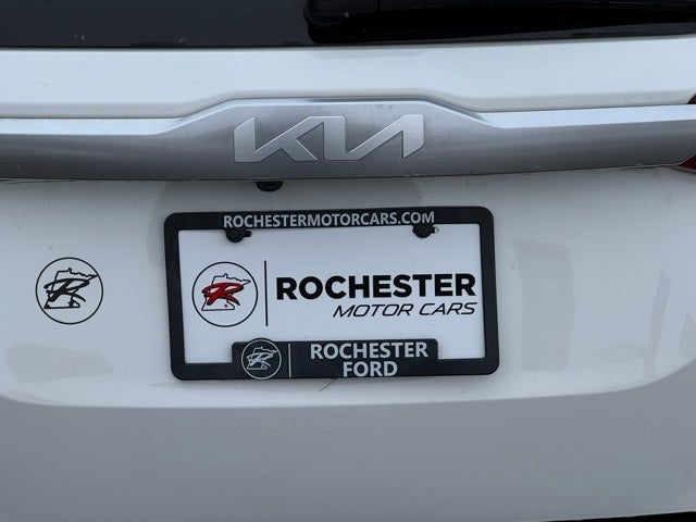 2023 Kia Seltos S w/ Intelligent Access + Remote Start