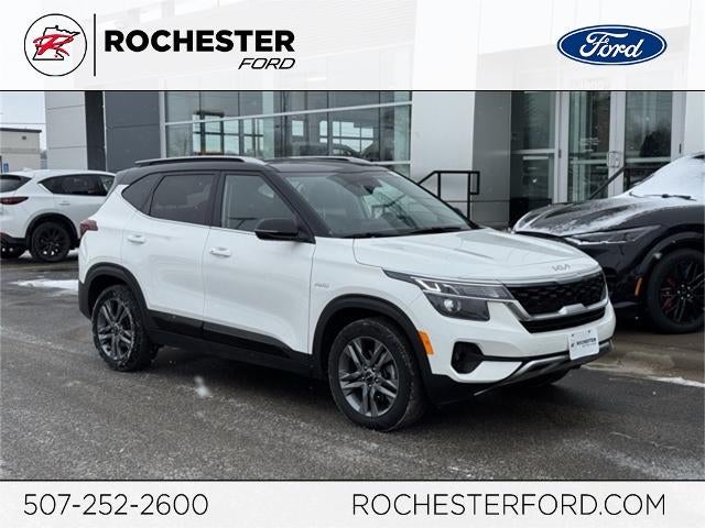 2023 Kia Seltos S w/ Intelligent Access + Remote Start