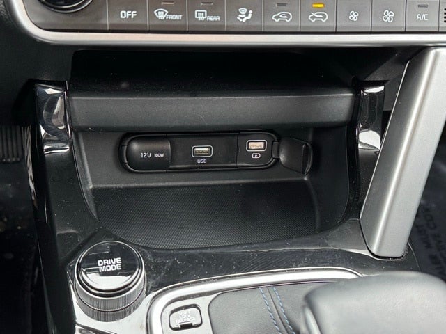 2023 Kia Seltos S w/ Intelligent Access + Remote Start