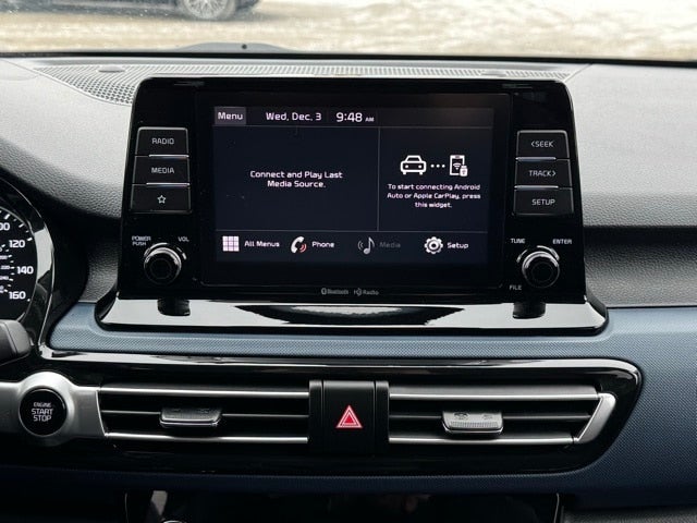 2023 Kia Seltos S w/ Intelligent Access + Remote Start