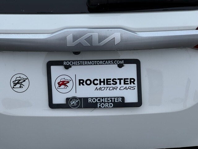 2023 Kia Seltos S w/ Intelligent Access + Remote Start