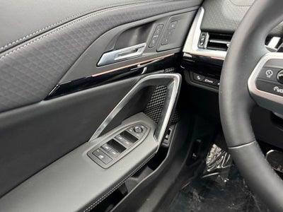 2025 BMW X2 xDrive28i
