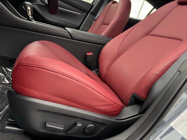 2026 Mazda Mazda3 Hatchback 2.5 S Carbon Edition AWD