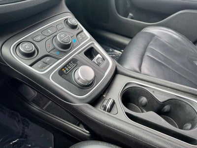 2017 Chrysler 200 Limited