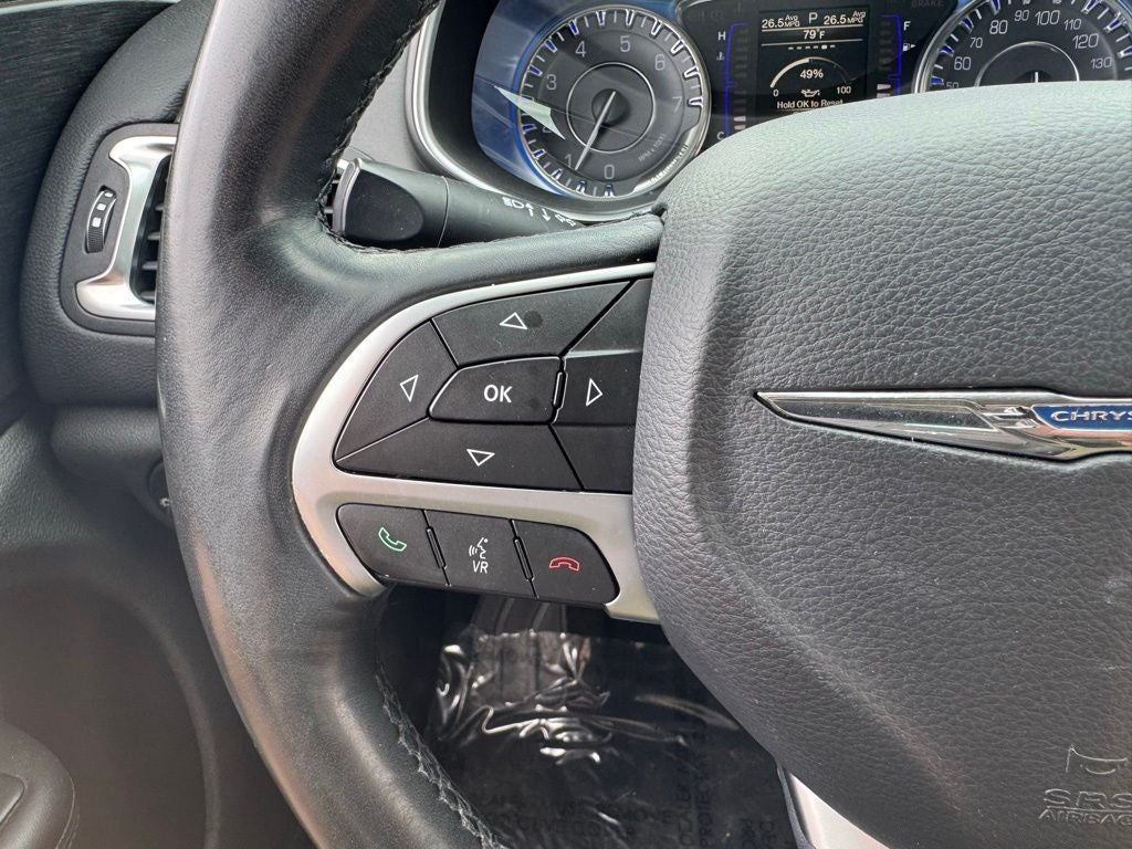 2017 Chrysler 200 Limited