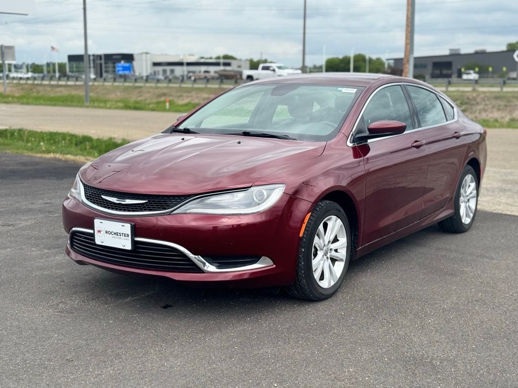 2017 Chrysler 200 Limited