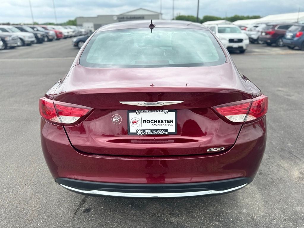 2017 Chrysler 200 Limited