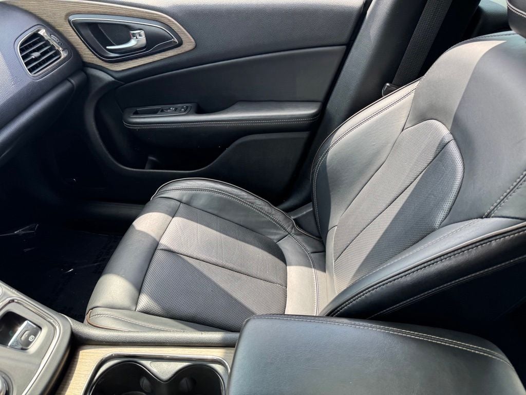 2015 Chrysler 200 C AWD