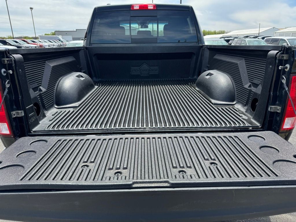 2017 RAM 1500 SLT