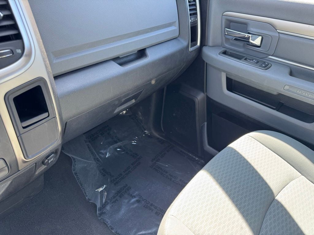 2013 RAM 1500 SLT