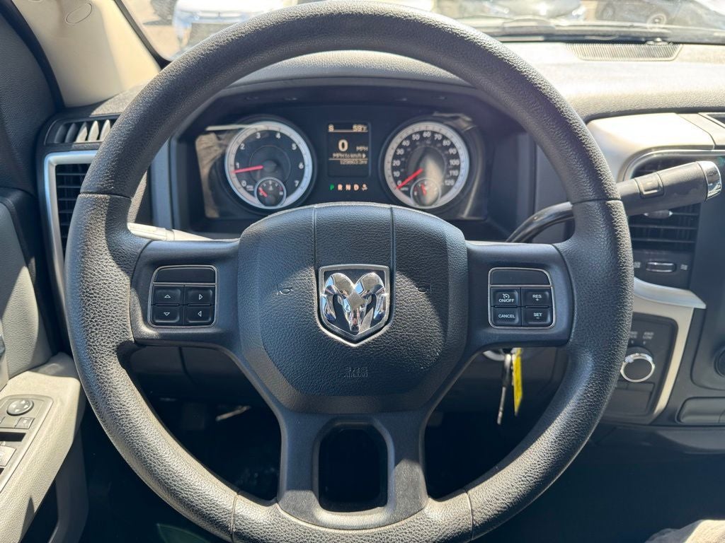 2013 RAM 1500 SLT