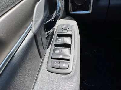 2013 RAM 1500 SLT