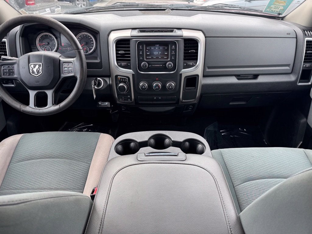2018 RAM 1500 SLT
