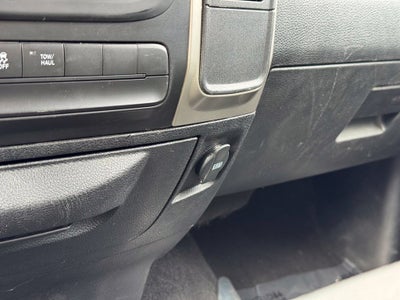 2018 RAM 1500 SLT