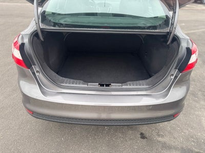 2014 Ford Focus SE unknown miles