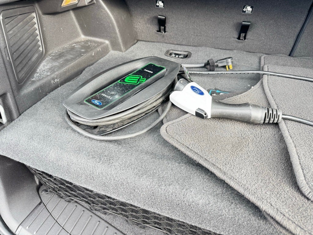 2017 Ford C-Max Energi SE