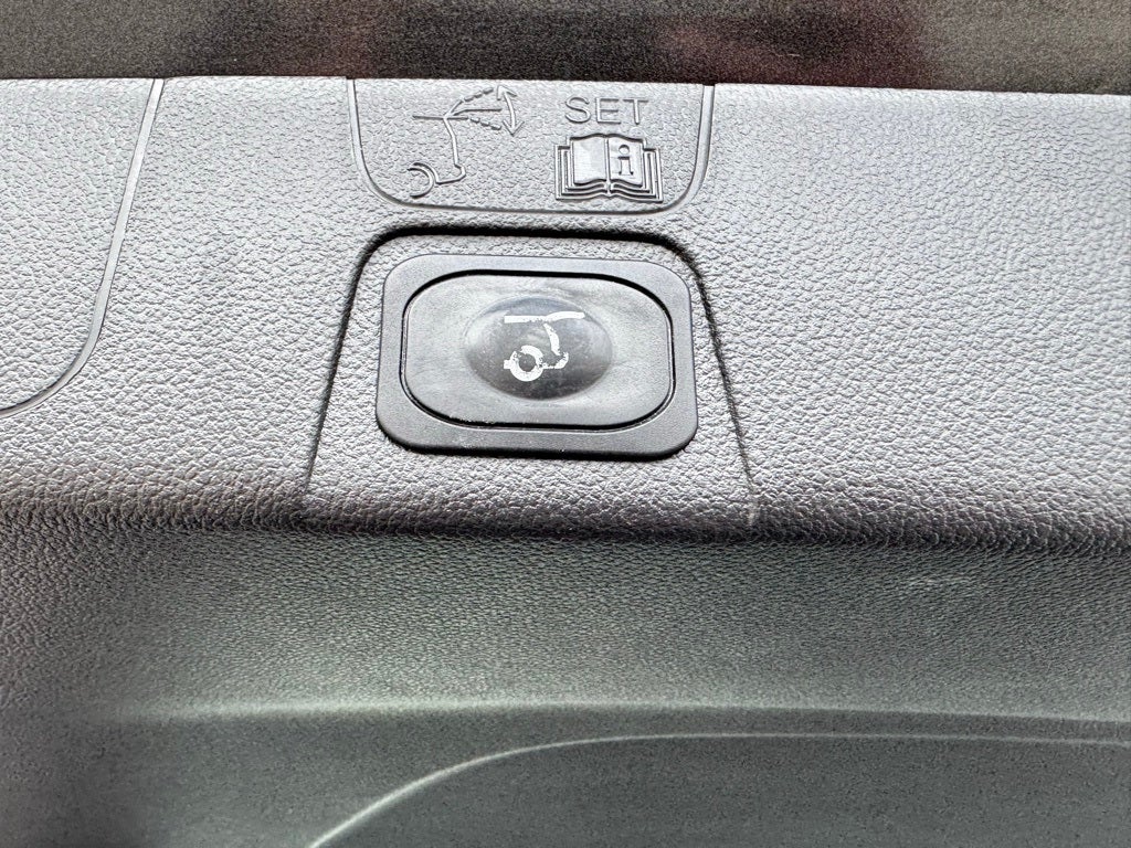 2017 Ford C-Max Energi SE