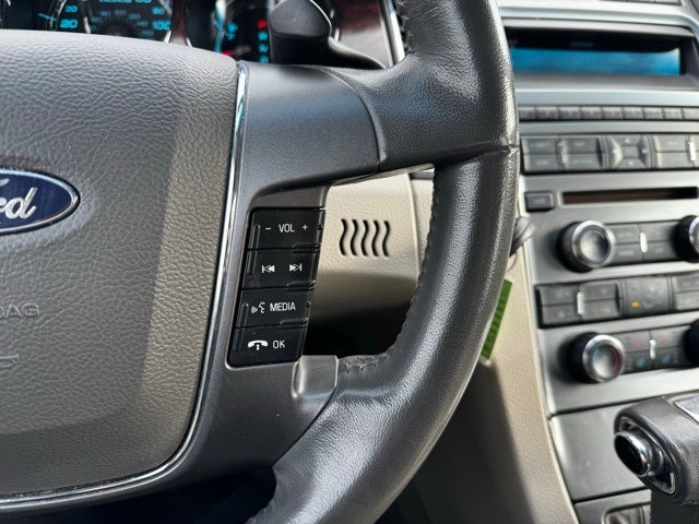 2010 Ford Taurus Limited