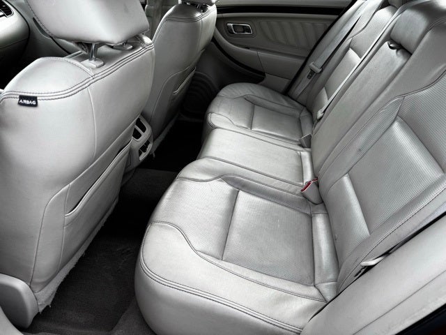 2010 Ford Taurus Limited