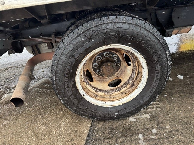 2017 Ford E-350SD Base Cutaway