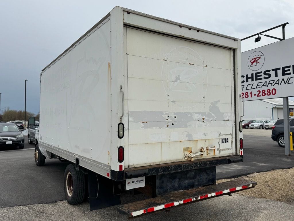 2017 Ford E-350SD Base Cutaway