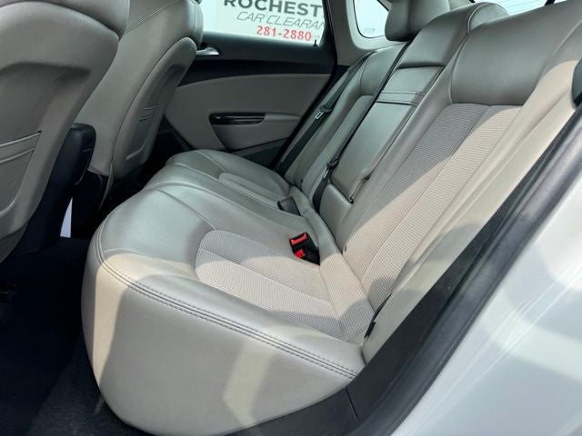 2014 Buick Verano Base
