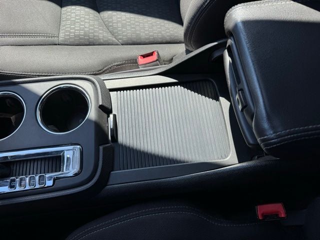 2016 GMC Acadia SLE-2