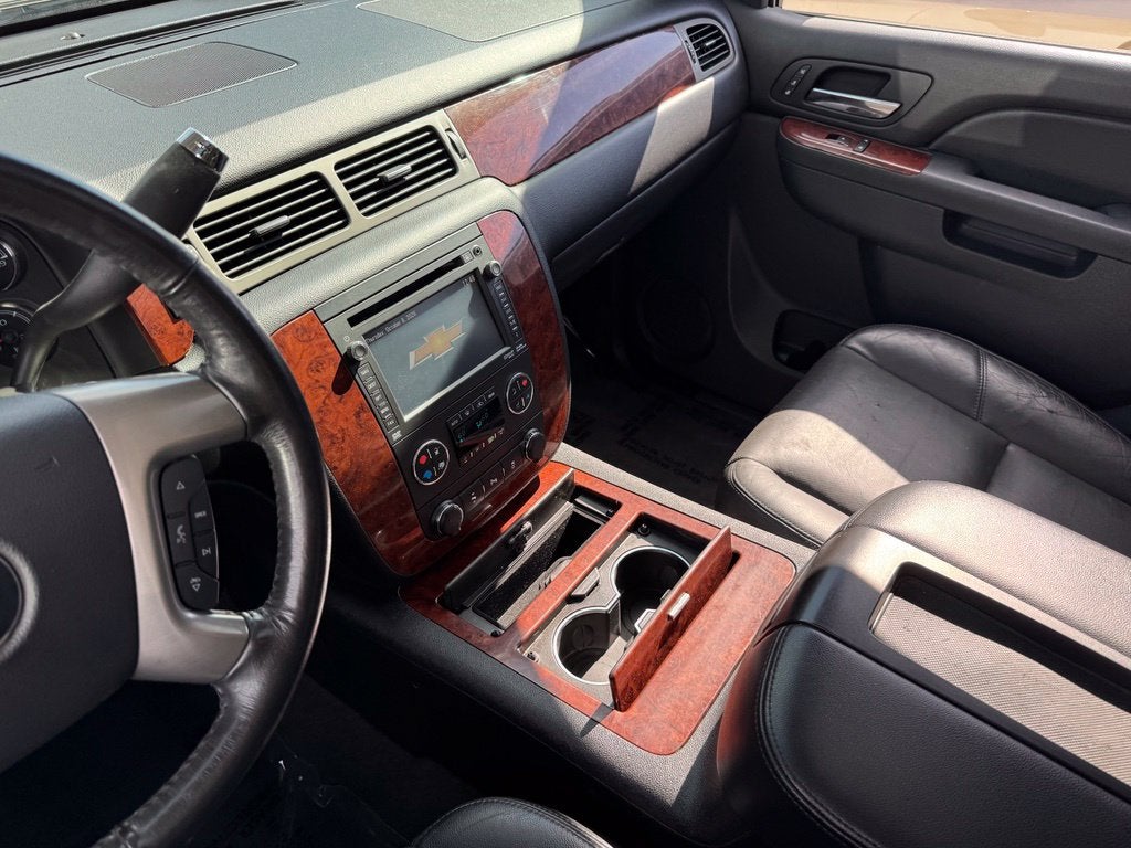 2014 Chevrolet Suburban 1500 LTZ