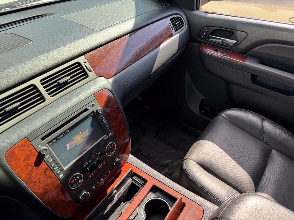 2014 Chevrolet Suburban 1500 LTZ