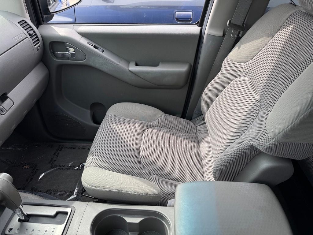 2012 Nissan Frontier Base