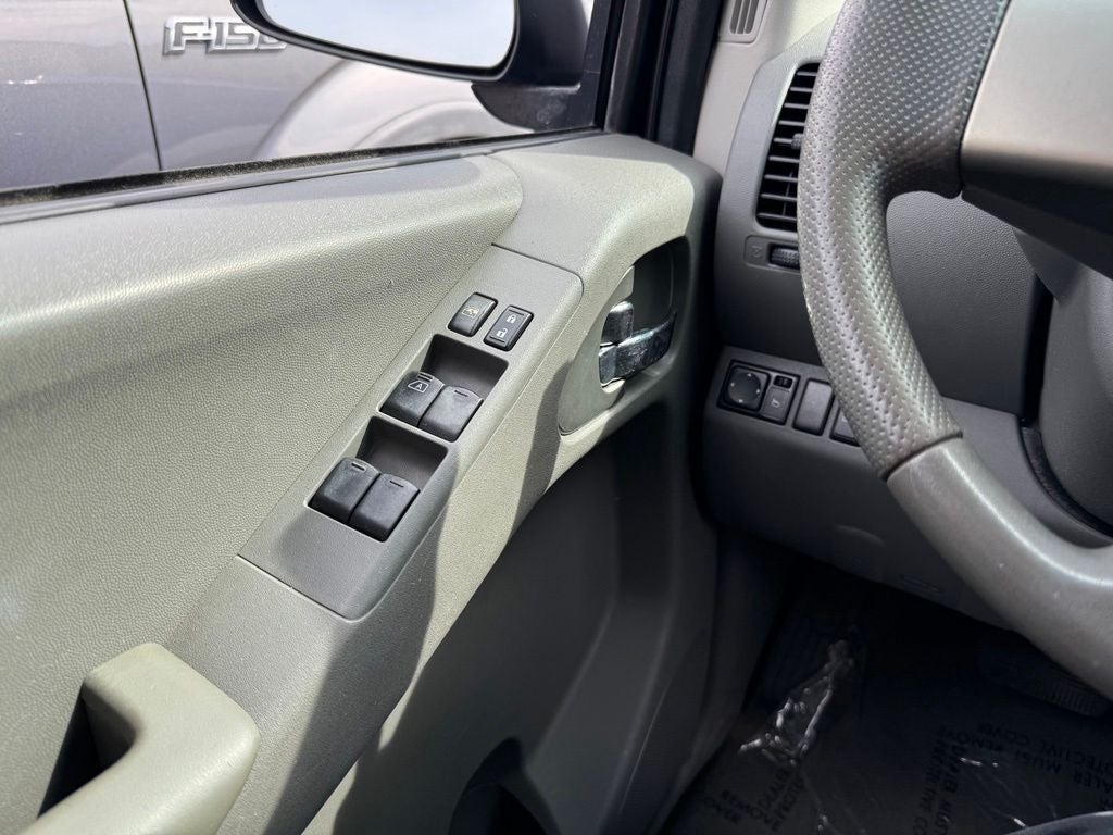 2012 Nissan Frontier Base