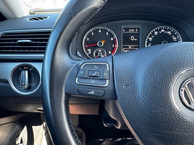 2014 Volkswagen Passat 1.8T SE