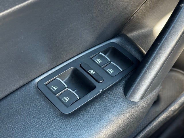 2014 Volkswagen Passat 1.8T SE