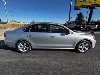 2014 Volkswagen Passat 1.8T SE