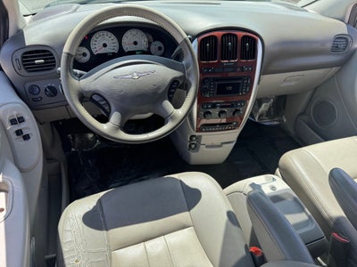 2007 Chrysler Town & Country Touring