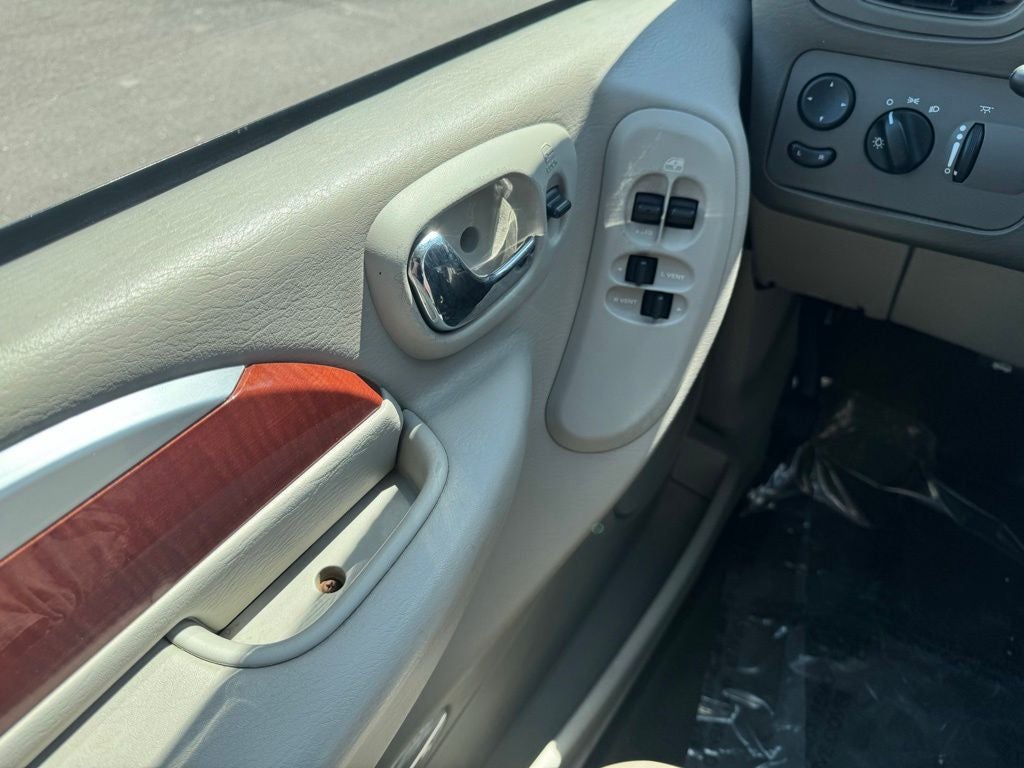 2007 Chrysler Town & Country Touring