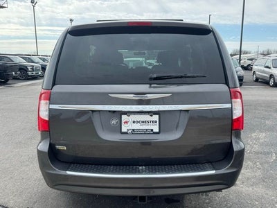 2015 Chrysler Town & Country Touring