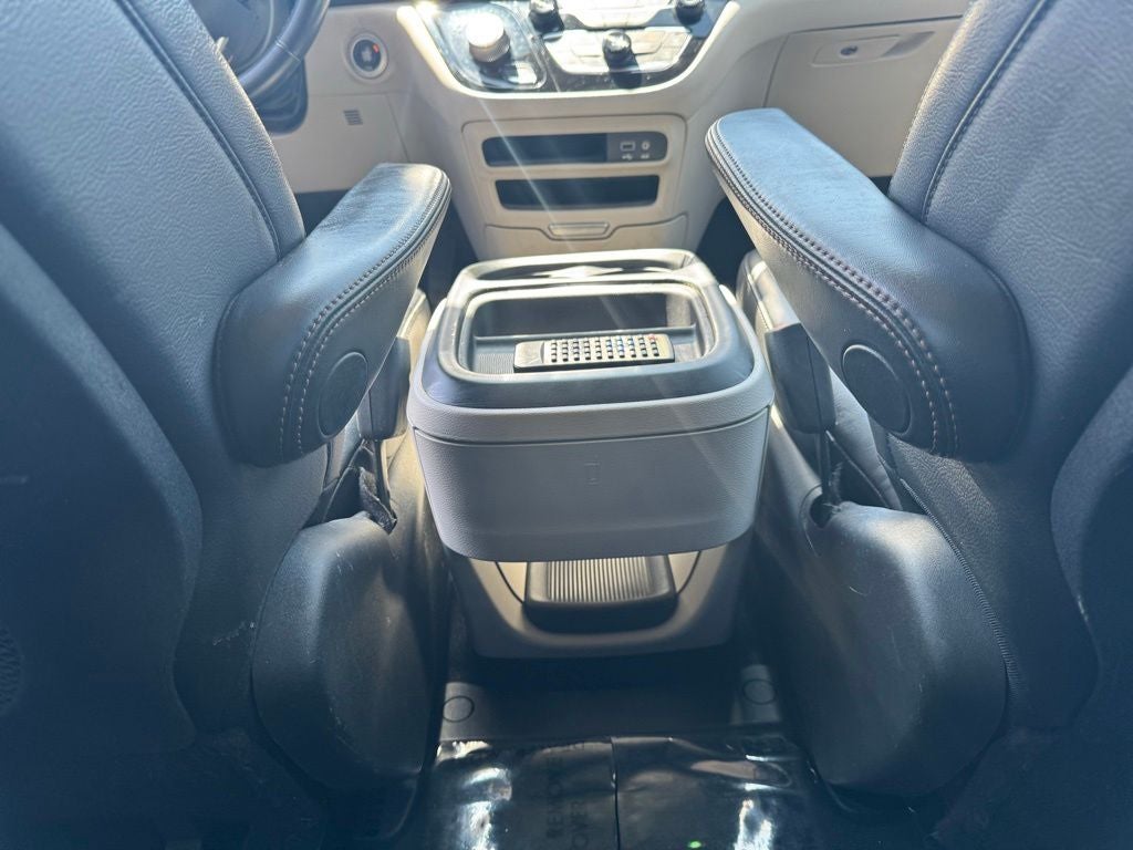 2017 Chrysler Pacifica Touring L