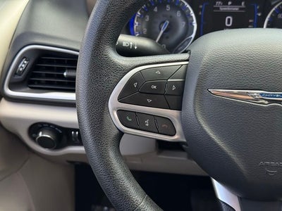 2020 Chrysler Voyager LXI