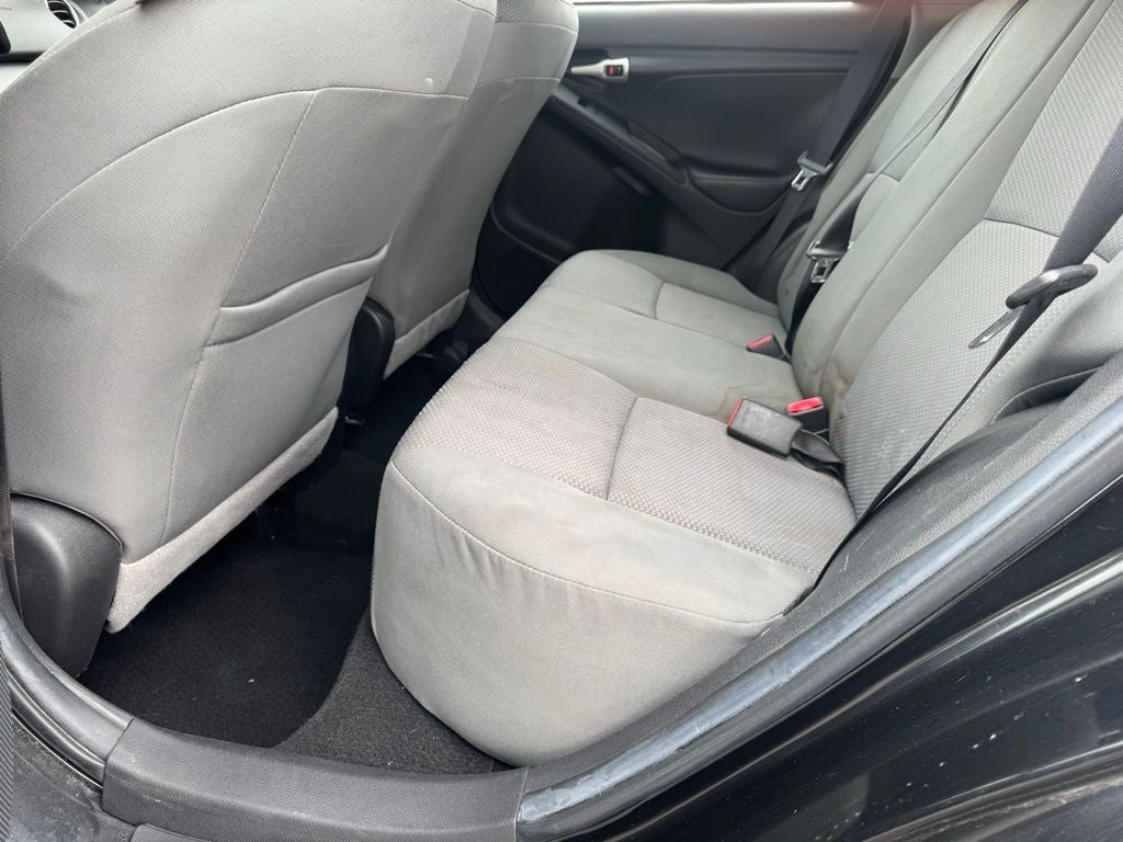 2010 Toyota Matrix Base